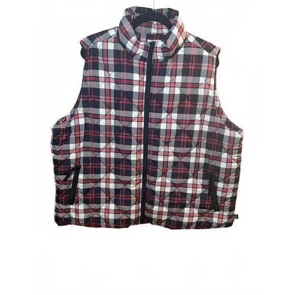 Vera Bradley Jackets & Blazers - Vera Bradley Quilted Puffer Vest Fireplace Plaid Red Black White Size 2XL